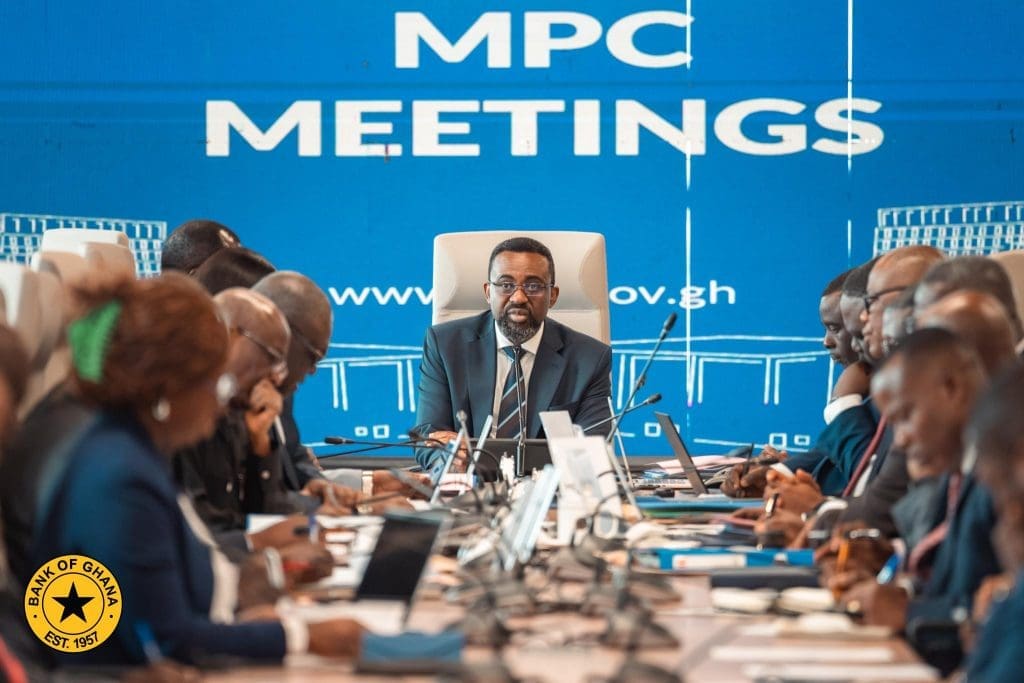 MPC, Policy rate, BoG, 15.5%, 900-basis-point, December 2025,